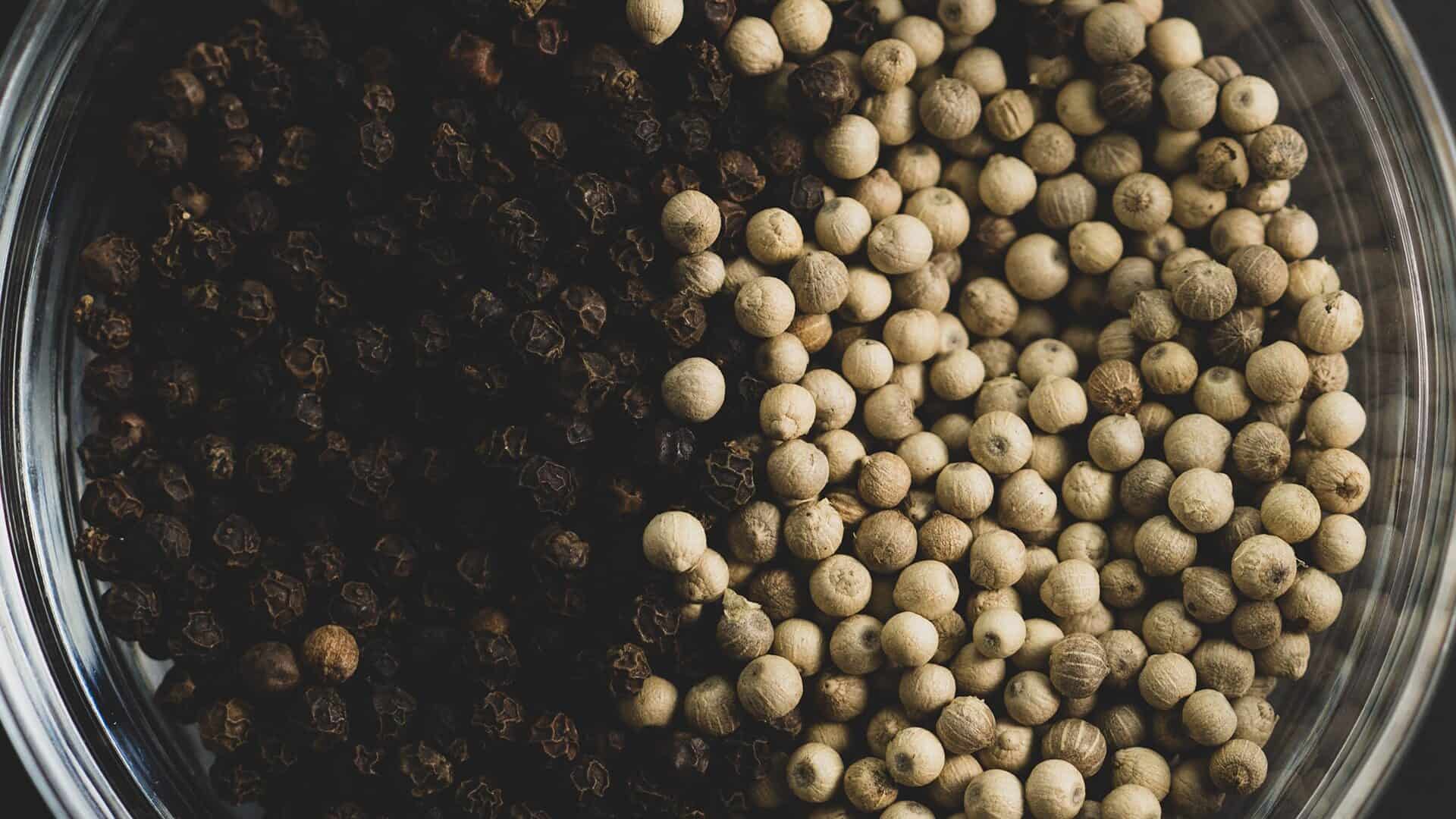 different-types-of-peppercorns